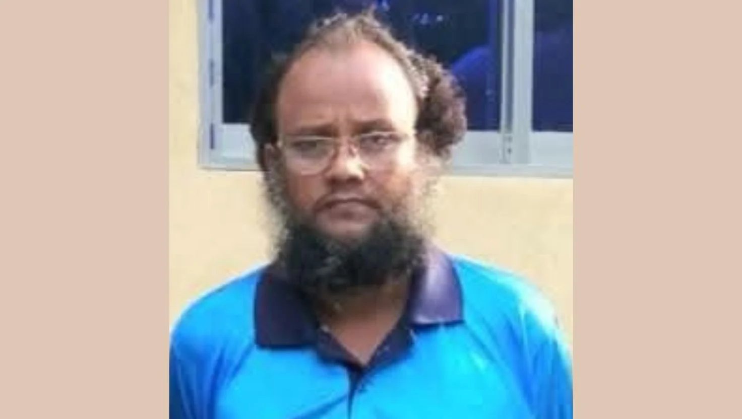 প্রবাসীর স্ত্রীর ওপর হামলা-ভাঙচুরের অভিযোগে কালীগঞ্জে কৃষক দল নেতা গ্রেপ্তার, দল থেকে বহিষ্কার