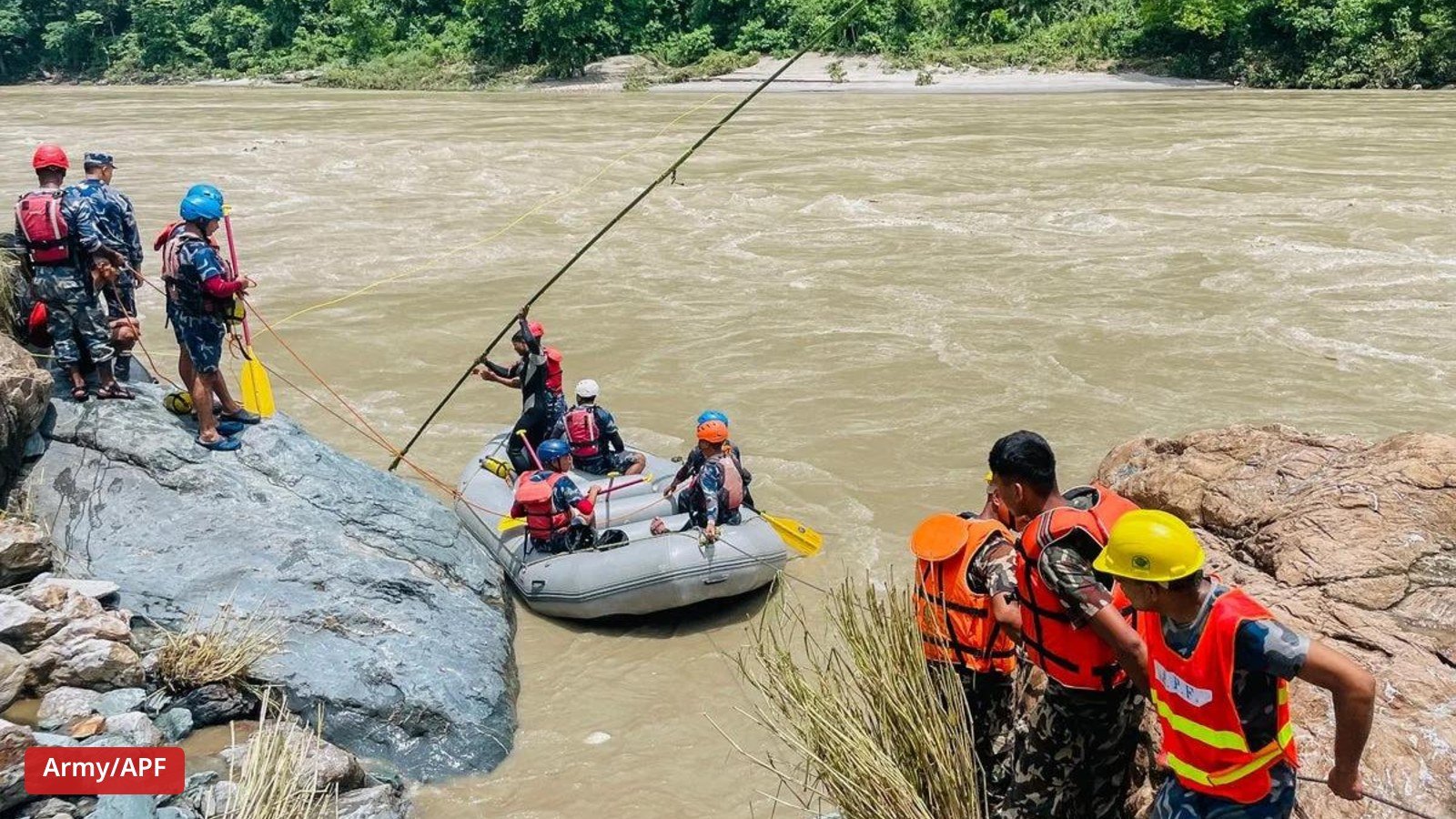 নেপালের ভোটেকোশি বিপর্যয়ে ৭৩৪ মরদেহ উদ্ধার, নিখোঁজ ২,৪৯৮; ফের বাড়ছে নদীর পানি