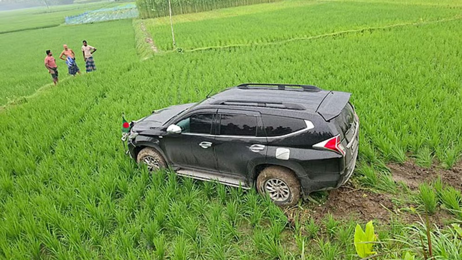 বগুড়ায় প্রতিমন্ত্রীকে বহনকারী গাড়ির ধাক্কায় আহত ফিরোজা বেগমের মৃত্যু