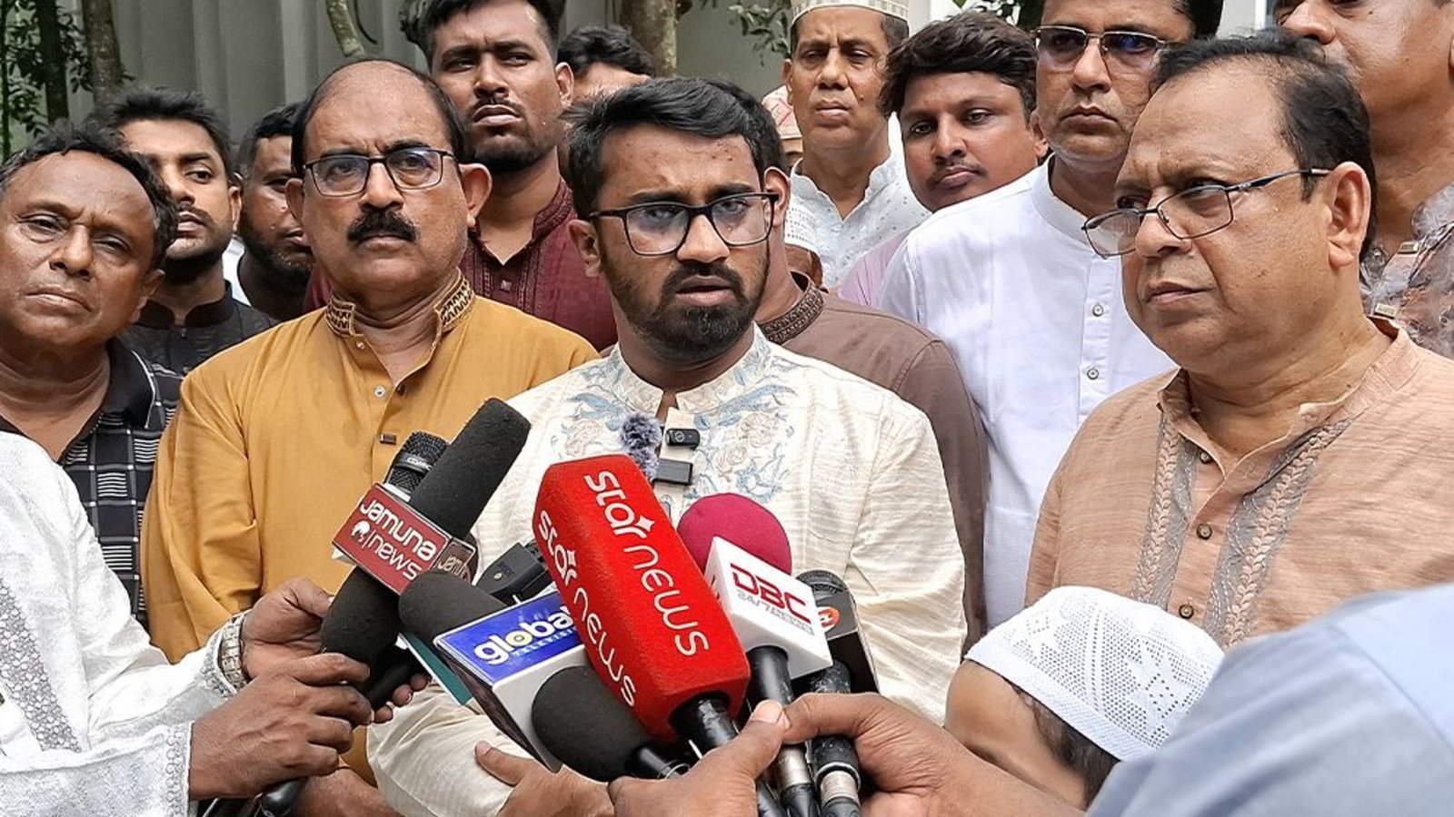শেখ হাসিনার সঙ্গে জামায়াত আমিরের যোগাযোগ আছে কি না, খতিয়ে দেখতে বললেন রাশেদ খাঁন